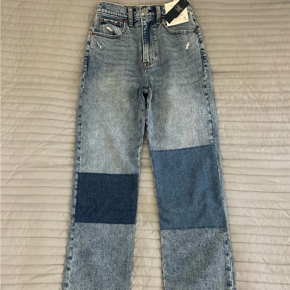 A&F patchwork jeans - Picture 2 of 2